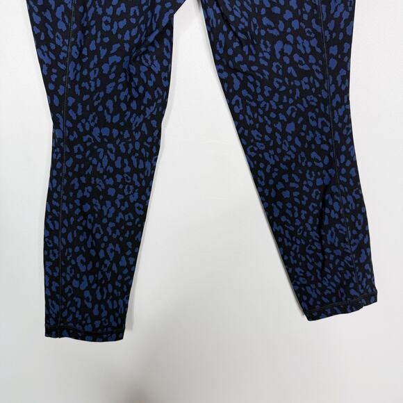 Athleta Small S Blue Black Salutation Stash Pocket II Printed 7/8 Tight Leopard - Picture 7 of 12